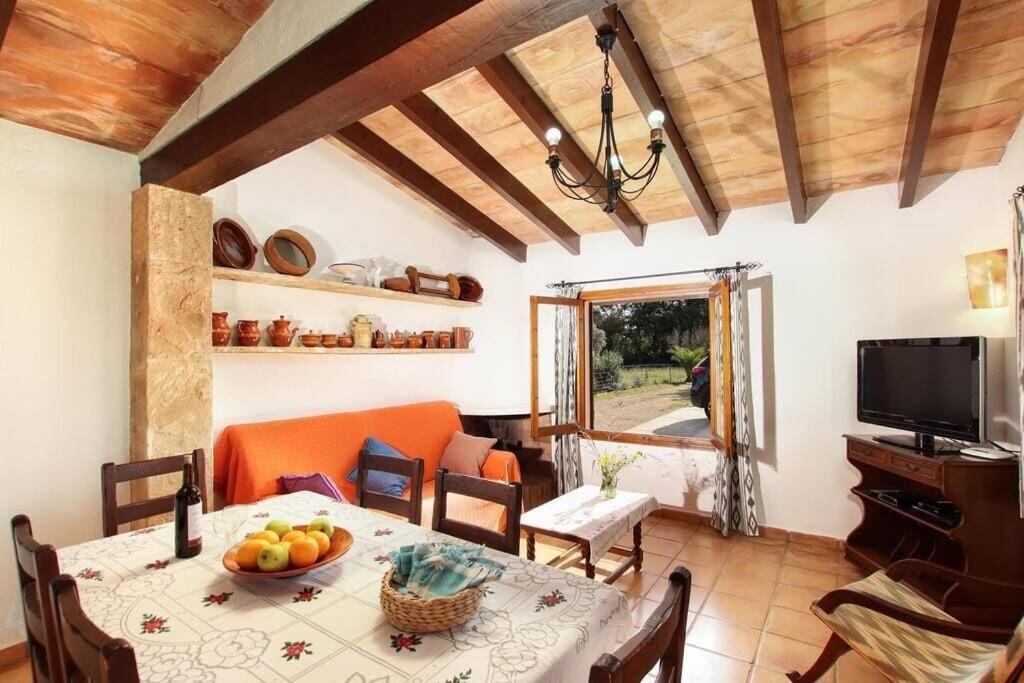 Cosy For 4 People By Renthousing * Port de Pollença