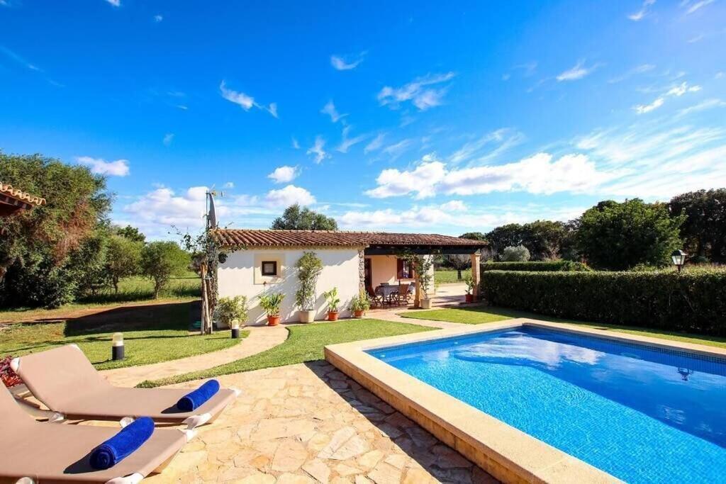 Cosy For 4 People By Renthousing *