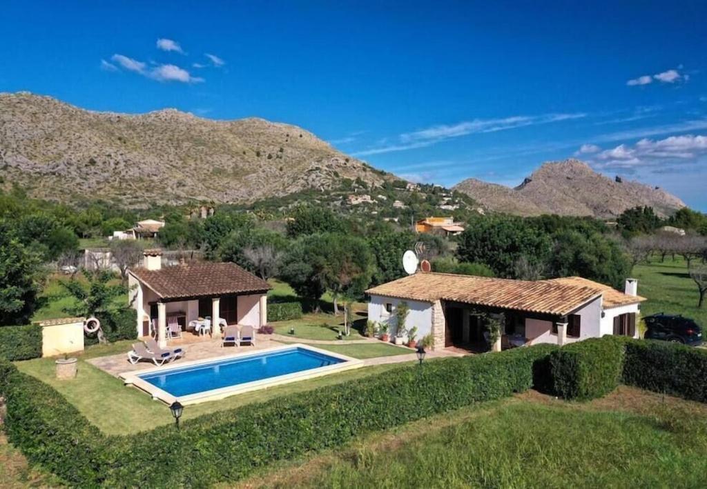 Cosy For 4 People By Renthousing Villa Port de Pollença