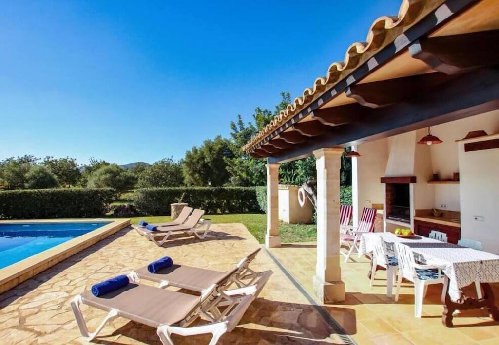 Cosy For 4 People By Renthousing Villa